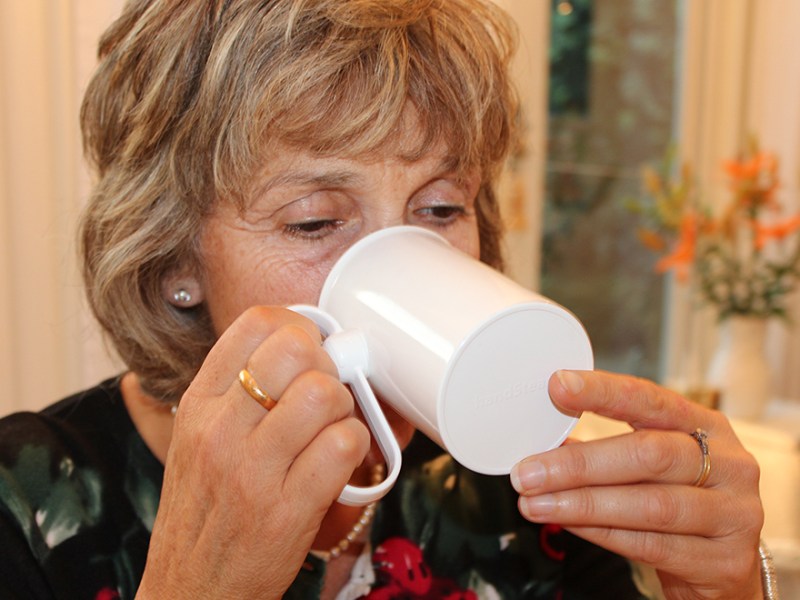 HandSteady – Drink easily again