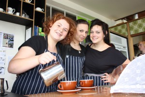 Stephanie O'Hanlon Janette Emini and Vanessa Ravlich at Tradeblock Cafe IMG_2488